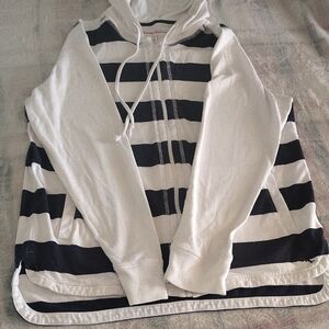 Tommy Bahama Black and White Zip Up Sweater